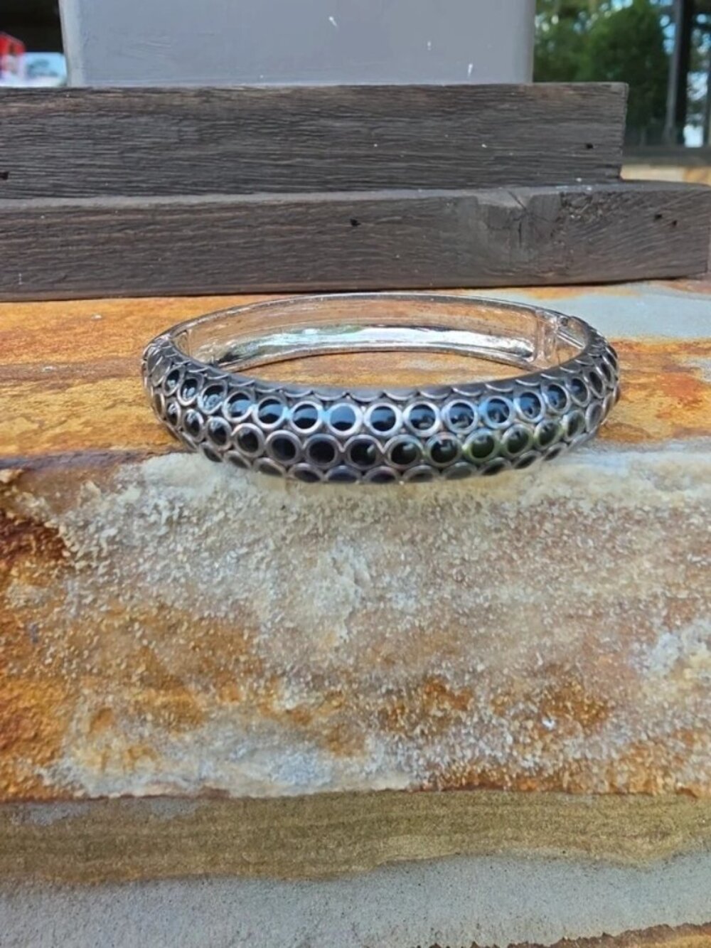 Metal and Enamel Vintage Dots Print Snap Bangle Bracelet Silver Tone